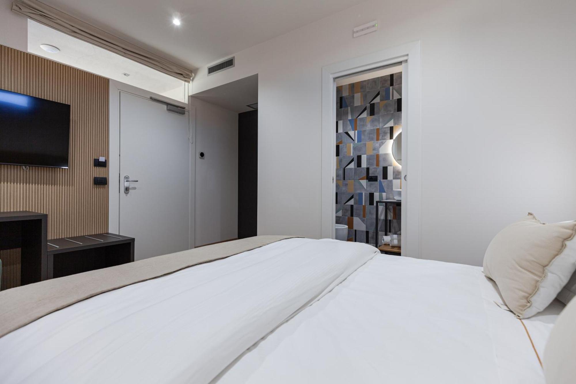 Rh Lifestyle Rooms & Suites Ольбія Екстер'єр фото